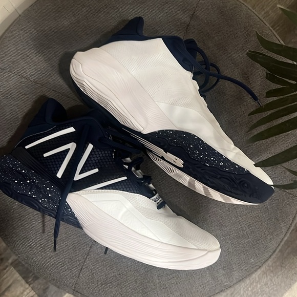 New Balance TWO WXY V4 - Picture 2 of 7